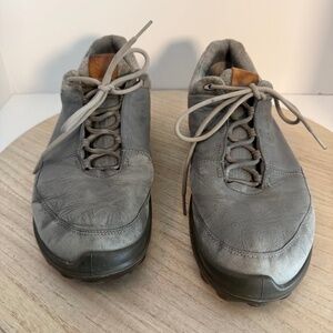 ECCO Men’s Leather Walking Shoes Gray Lace-Up Comfort EU 44 US 10